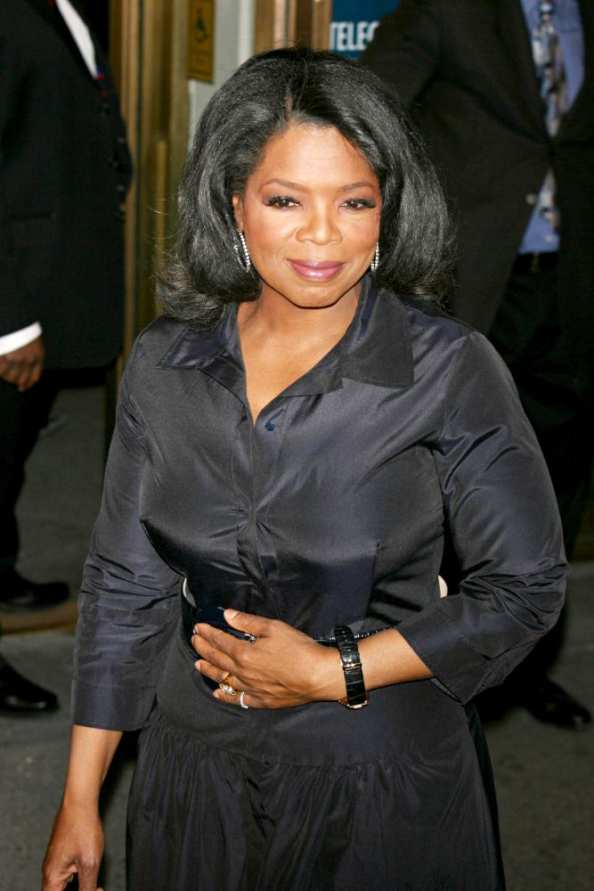 oprah winfrey biography for kids. Oprah Winfrey Reacts to