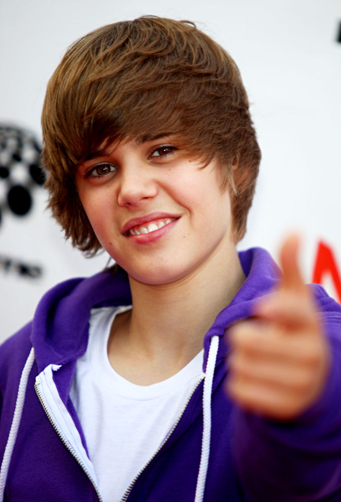 justin bieber purple jacket. Justin Bieber#39;s Fans