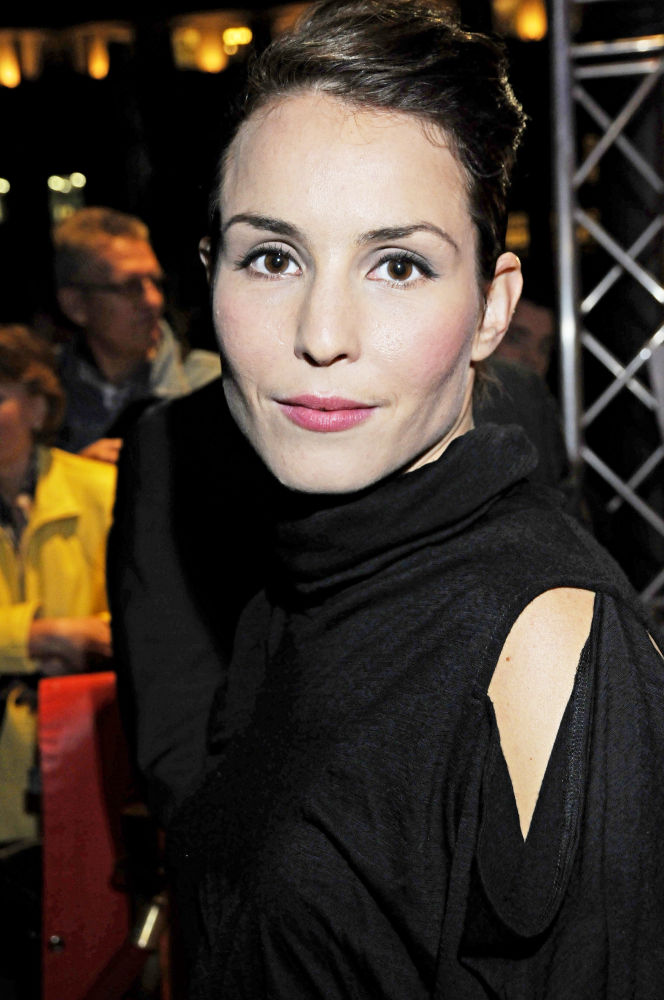 Noomi Rapace - Gallery Colection