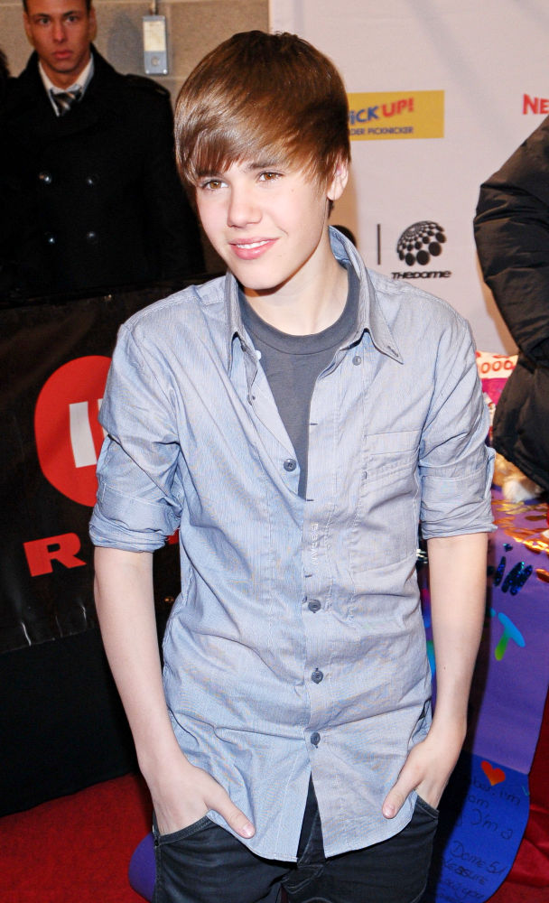 Justin Bieber Red Carpet 2010. Justin Bieber