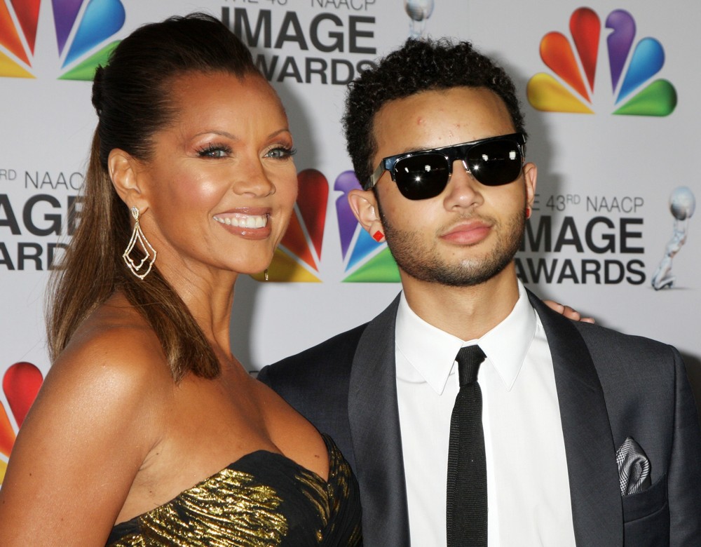 The 43rd Annual NAACP Awards - Arrivals
