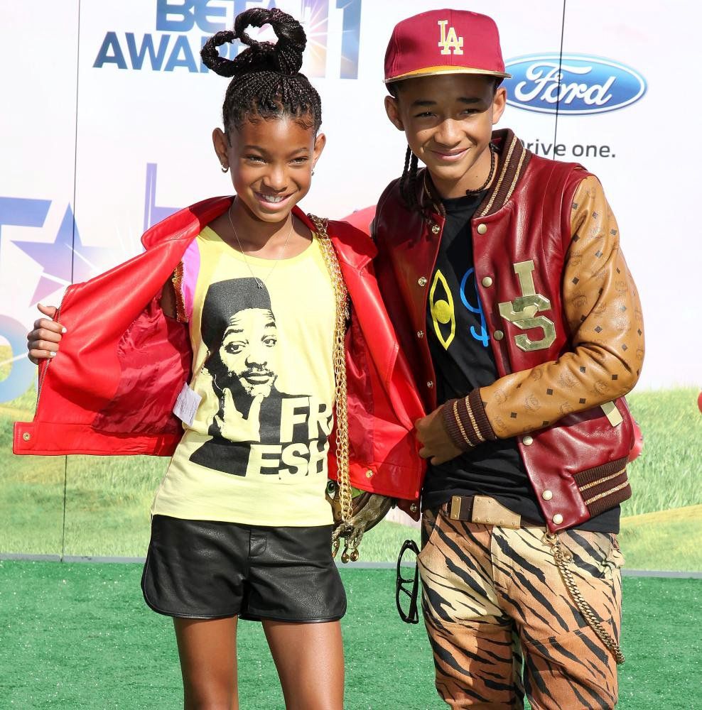 Jaden Willow Will Jada Smith Family Singin and