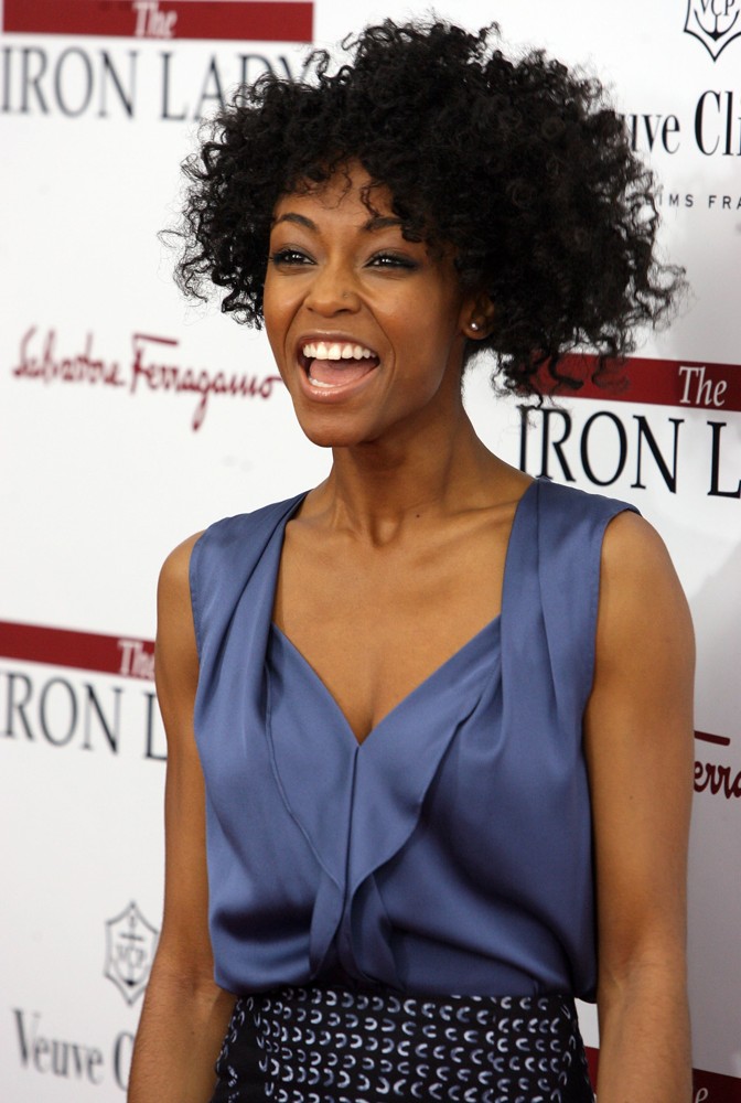 Yaya Dacosta - Images Colection