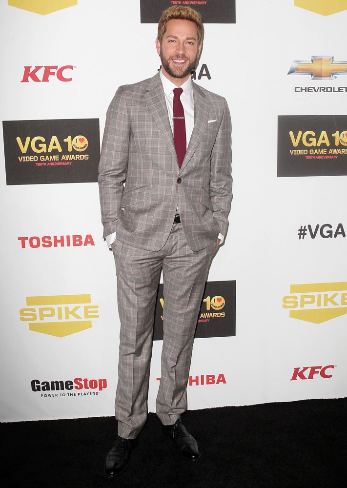 Zachary Levi