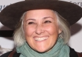 Ricki Lake Strips Down to Birthday Suit After Having 'Complete Self-Acceptance'
