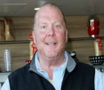  Mario Batali Accused of Groping Fans When They're Posing for Photos