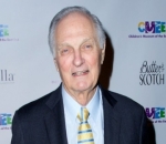 Alan Alda Reveals He's Diagnosed With Parkinson's Disease