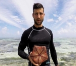 'Arrow' Star Parker Young Welcomes First Child, a Baby Girl