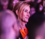 Julia Roberts Honors Garry Marshall at 'Pretty Woman: The Musical'