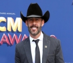 Aaron Watson to Donate Proceeds From Live Album to Hurricane Harvey Victims
