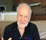 Buzz Aldrin Blasts 'First Man' for Leaving Out U.S. Flag Planting Scene