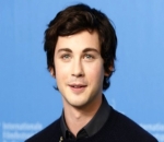 Logan Lerman to Return to Small Screen With 'The Hunt'