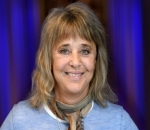 Suzi Quatro Calls Her Exclusion From Rock and Roll Hall of Fame 'a Big Fault'