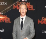 Off-Screen Gentleman