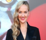 Jess Weixler Supports Working Mothers With Breast-Pumping Photo