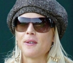 Tiger Woods' Ex Steps Out With Newborn Child for First Time - Get a Glimpse of the Baby's Face!