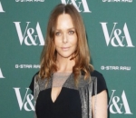Stella McCartney Honored to Be First Fashion Designer to Grace Vogue's Cover