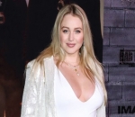 Iskra Lawrence Gets Real About 'Searing Pain' She Endured During At-Home Water Birth