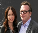 Tom Arnold Finalizes Divorce From Fourth Wife
