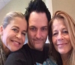 Linda Hamilton Mourning Twin Sister's Death