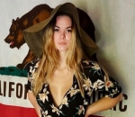 Bella Thorne's Sister Kaili Defends Herself After Feuding With Sex Workers on OnlyFans