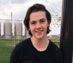 'The Kissing Booth' Star Joel Courtney Gets Married