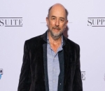 Richard Schiff Hospitalized Following Covid-19 Diagnosis