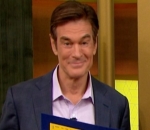 Dr. Oz Praised for Saving a Man Who Collapsed at New Jersey Airport