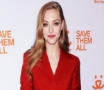 Amanda Seyfried Steps In as Disgraced Elizabeth Holmes in 'The Dropout'