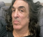 KISS Frontman Paul Stanley Spotted Without Mask in Public Less Than 2 Weeks After COVID-19 Diagnosis