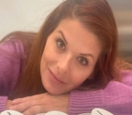Debra Messing Contracts COVID-19 Nearing 'Perfect End' of 2021