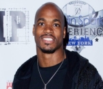 Adrian Peterson Won't Face Felony Domestic Violence Charges After Airport Arrest