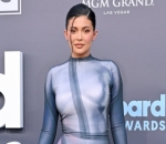 Kylie Jenner Flaunts Curvy Post-Baby Figure in Revealing Bodysuit