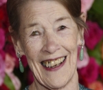 Glenda Jackson Shares Discouraging Messages From RADA Teachers