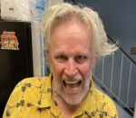 Gary Busey's Rep Reacts to Viral Pants-Down Pic Amid Sex Crime Charges