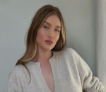 Rosie Huntington-Whiteley Often Gets Flashed by Fans, Explains Why
