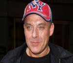 Tom Sizemore's Twins 'Devastated' After Actor Dies 'Peacefully'