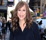 Rosie Perez Fired Agent for Suggesting Her to Get Plastic Surgery to Look 'Not Black'
