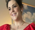 Melanie Lynskey Reads 'Every Single Review' of Her Works