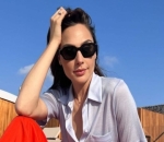 Gal Gadot Opens Up on Her Insecurities as Actress 