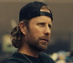 Dierks Bentley Clueless During Bra Shopping With Teenage Daughter