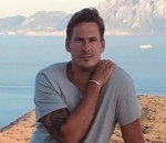 Lee Ryan Beaten on Plane After Angering Passenger for Putting His Feet Up on the Seats