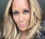 Vanessa Williams Fears Plastic Surgery Will Make Her 'Look Like Somebody Else'
