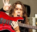 Megadeth Moves Forward With Tour After Guitarist Kiko Loureiro's Sudden Exit