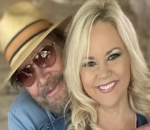 Hank Williams Jr. and Girlfriend Brandi Tie the Knot in Alabama Wedding