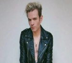 Deryck Whibley Lands in Emergency Room Due to Pneumonia