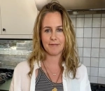 Alicia Silverstone Lands Lead Role in Erotic Movie 'The Bird and the Bee'