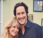Oliver Hudson Clarifies Remarks About Mom Goldie Hawn, Insists He Never Said She's 'Bad Parent'