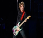 Green Day's Billie Joe Armstrong Under Fire for Brandishing 'Idiot' Trump Mask at Concert