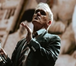 Morrissey's Concert Cut Short After Fans Rush Stage
